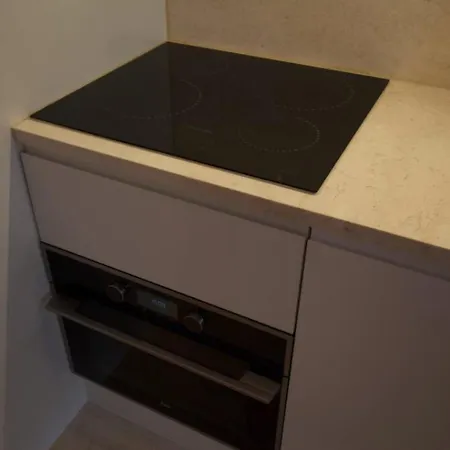 A Quiet Luxury In A Location That Couldn't Be Better, 2 Minutes Walk From The Subway Lisboa